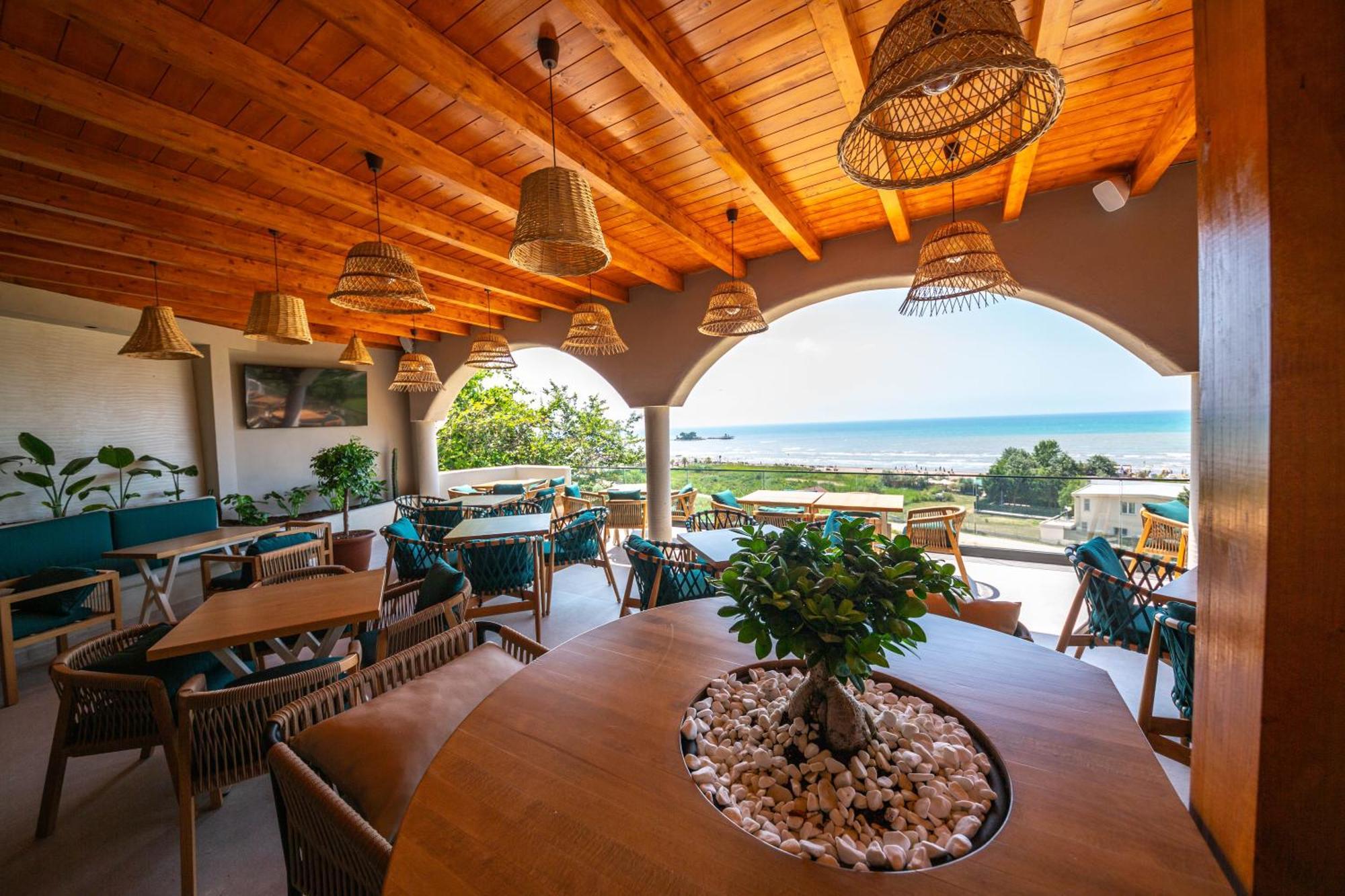 Emara Boutique Hotel Kavaje Luaran gambar