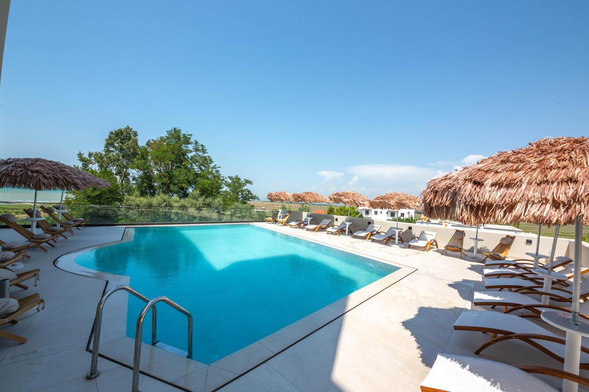 Emara Boutique Hotel Kavaje Luaran gambar