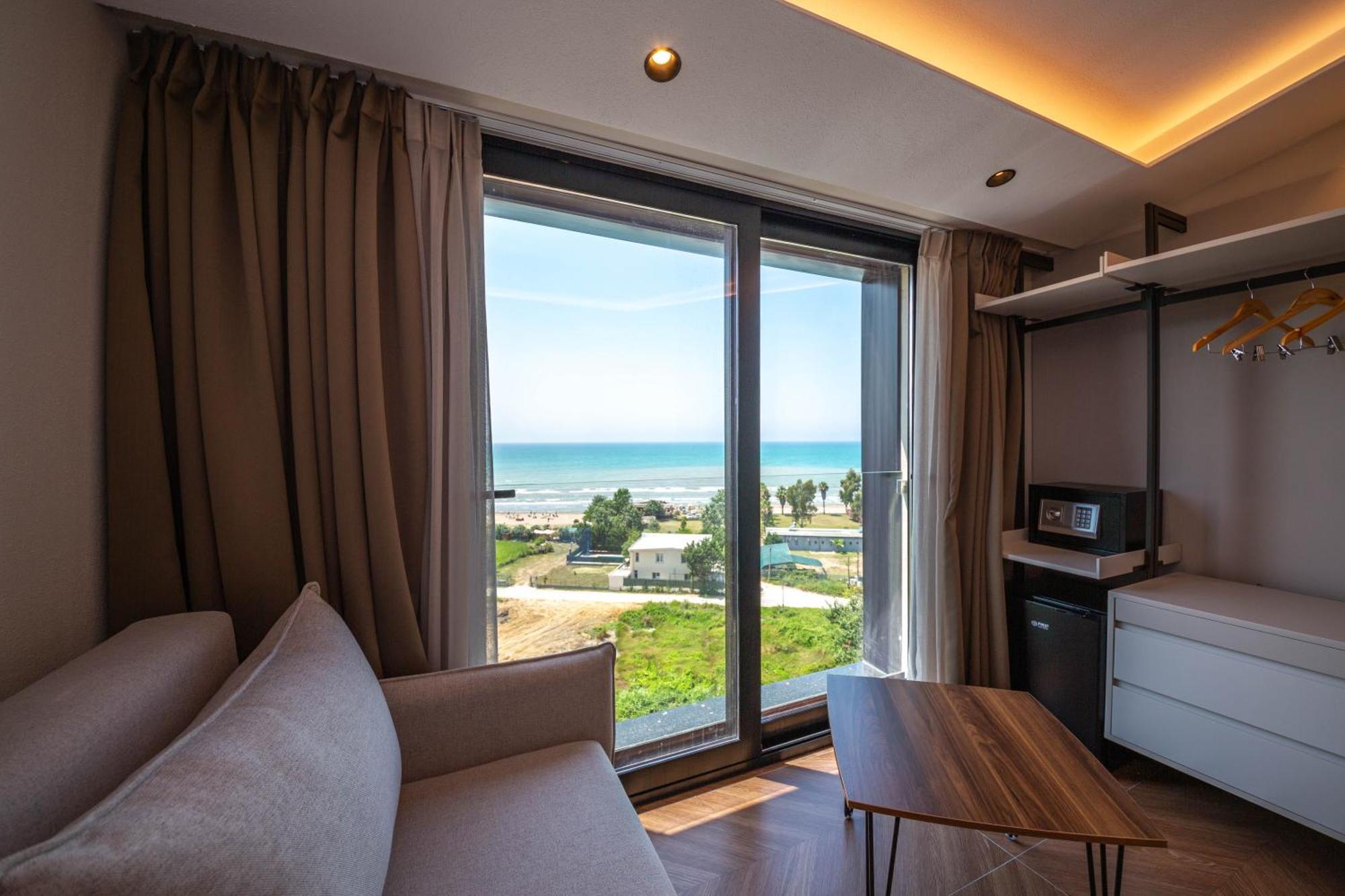 Emara Boutique Hotel Kavaje Luaran gambar