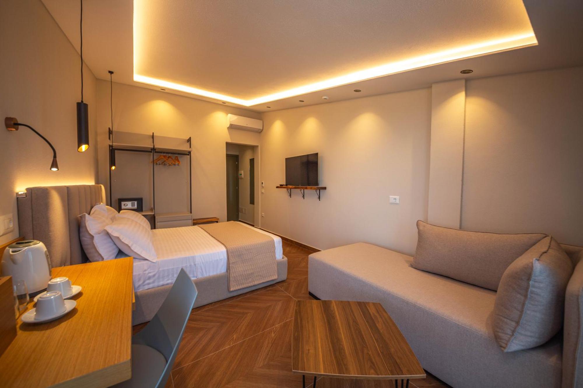 Emara Boutique Hotel Kavaje Bilik gambar