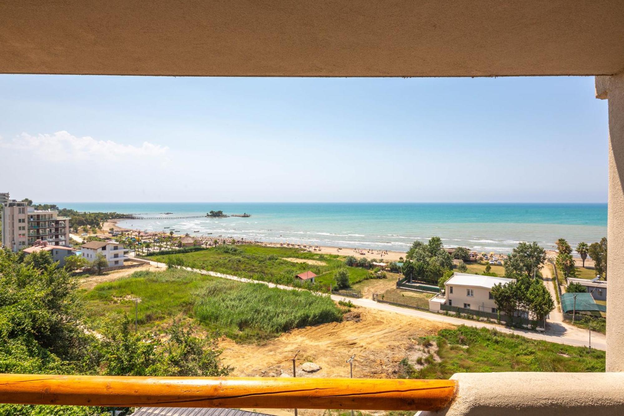 Emara Boutique Hotel Kavaje Luaran gambar