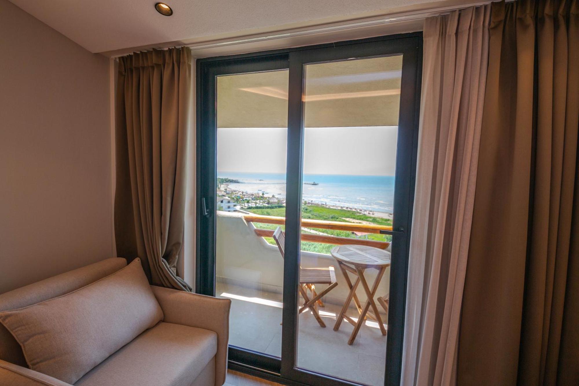 Emara Boutique Hotel Kavaje Luaran gambar