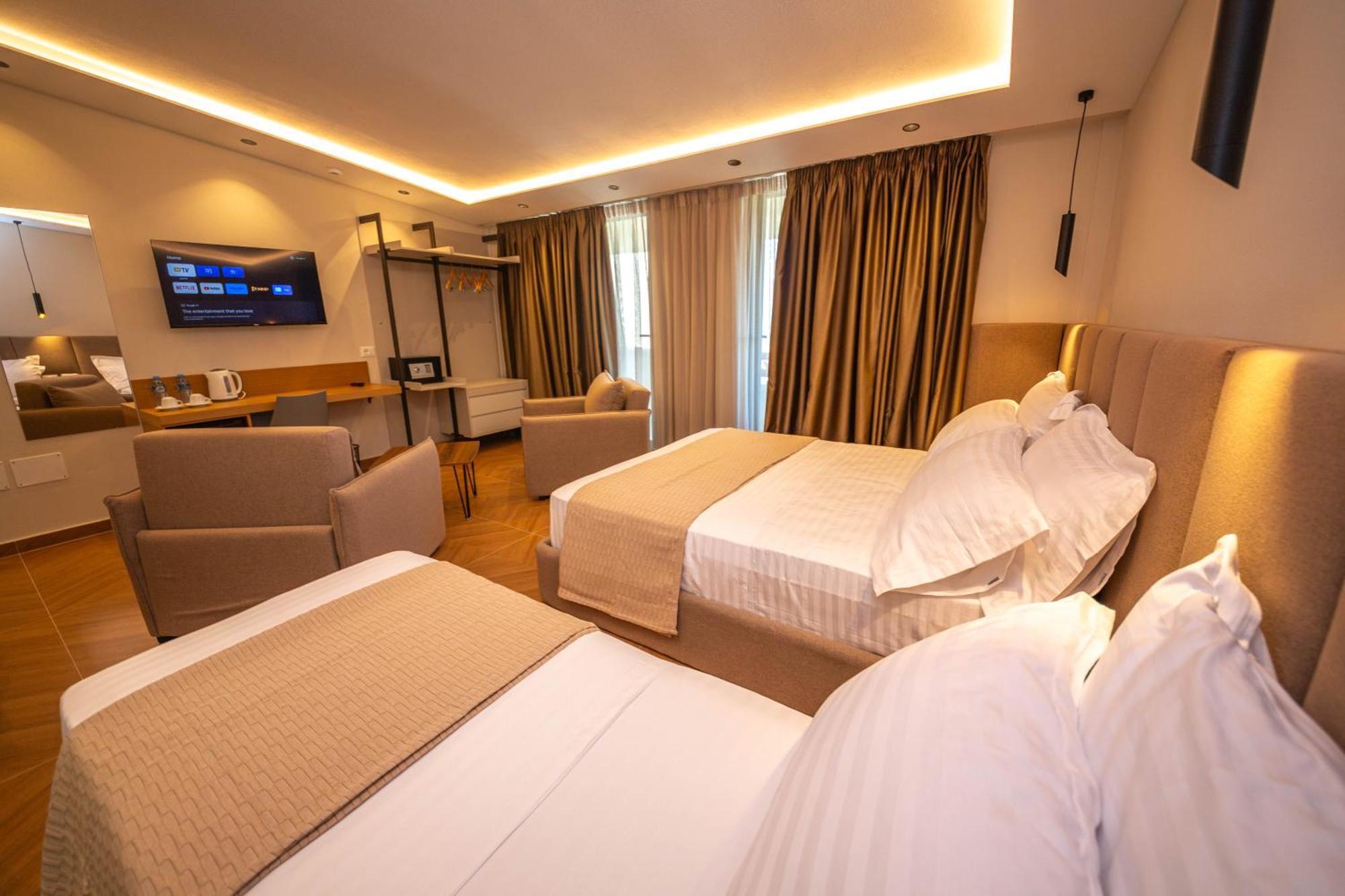 Emara Boutique Hotel Kavaje Bilik gambar